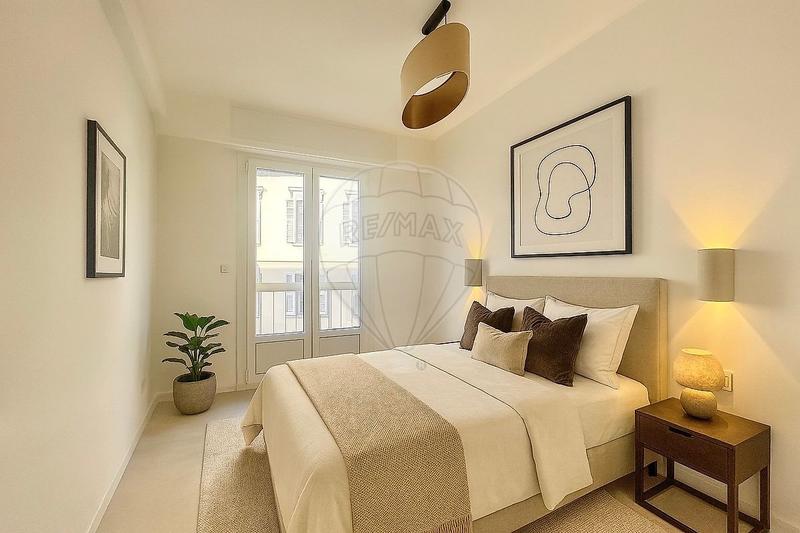 Appartement - 75 m² - 3 pièces