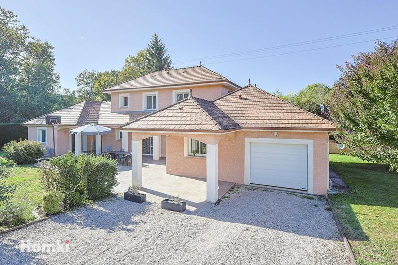 Maison - 154 m² - 5 pièces