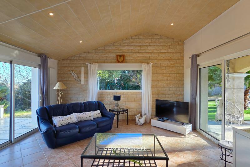 Villa - 196 m² - 7 pièces