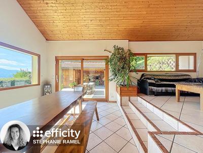 Maison - 143 m² - 6 pièces