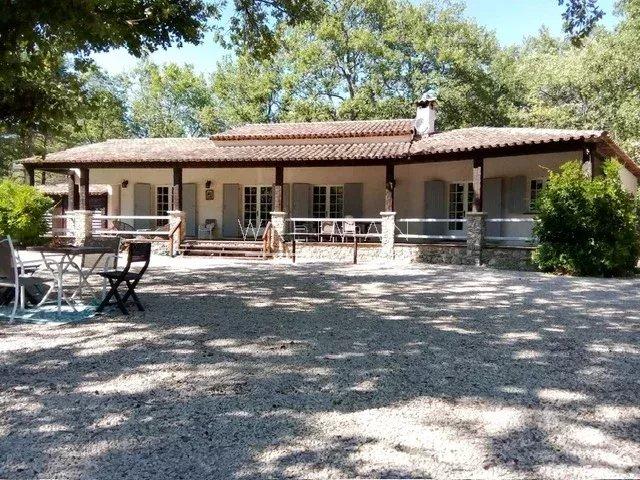 Villa - 173 m² - 6 pièces