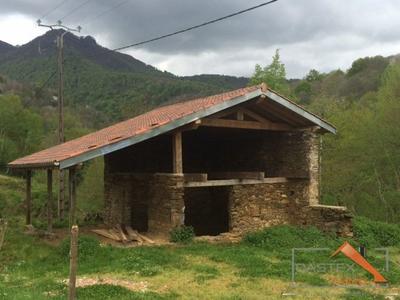 Grange - 70 m² - 1 pièce