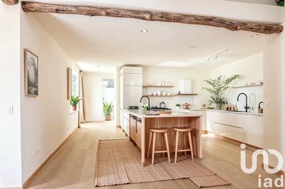 Maison de ville - 218 m² - 4 pièces