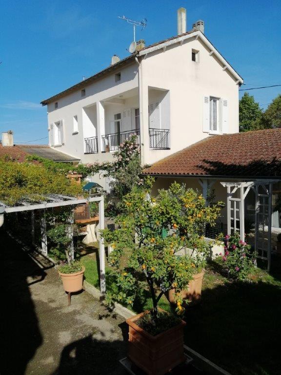 Maison de village - 160 m² - 7 pièces