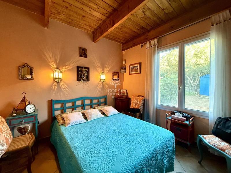 Villa - 203 m² - 4 pièces