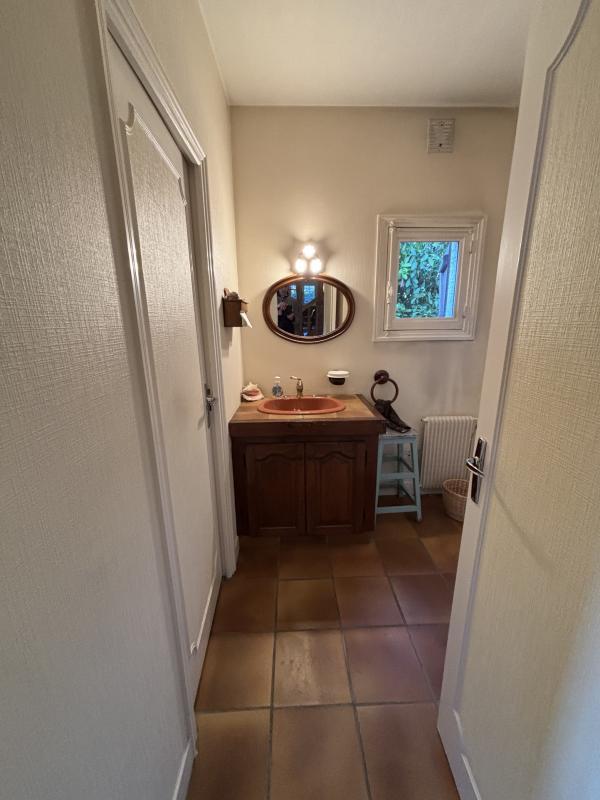 Maison - 220 m² - 9 pièces