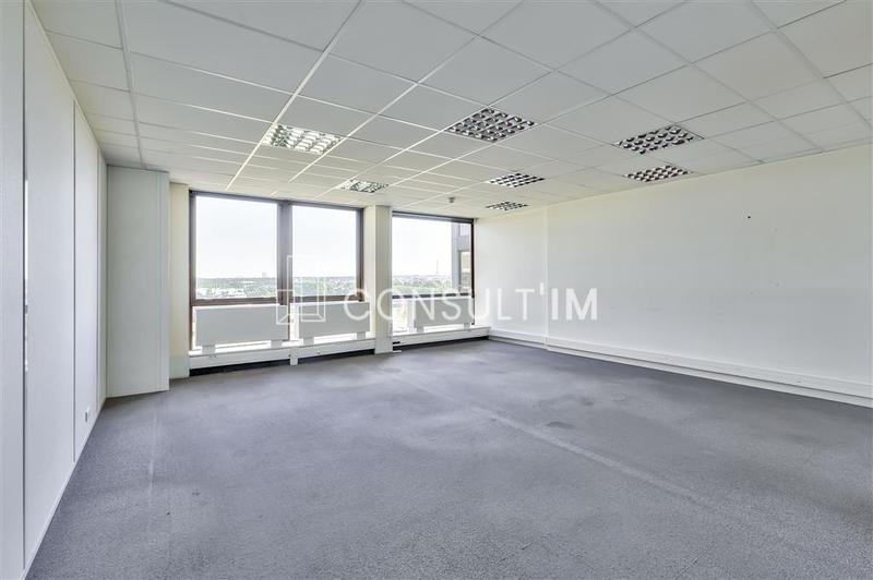Bureau - 793 m²