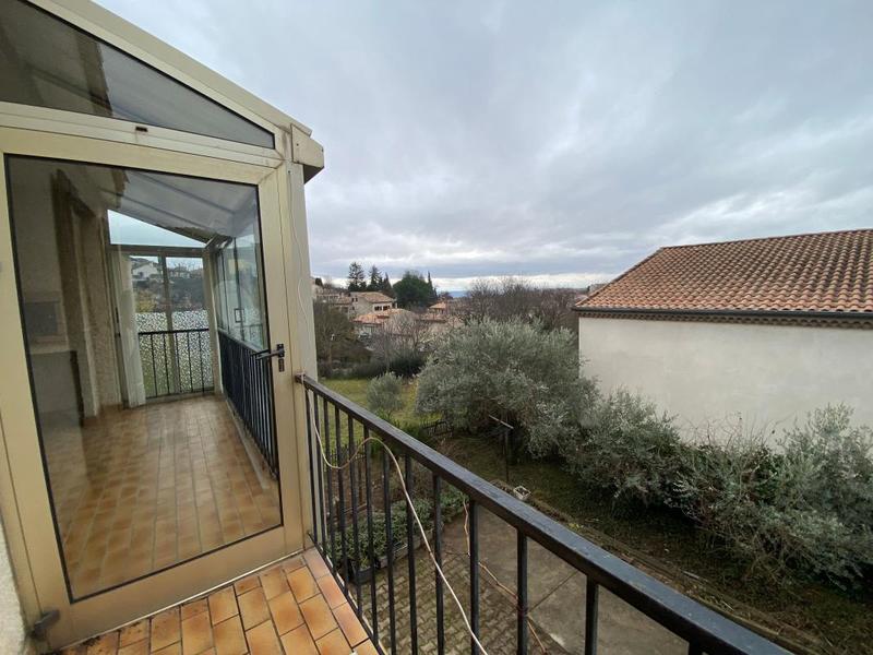 Maison - 177 m² - 8 pièces