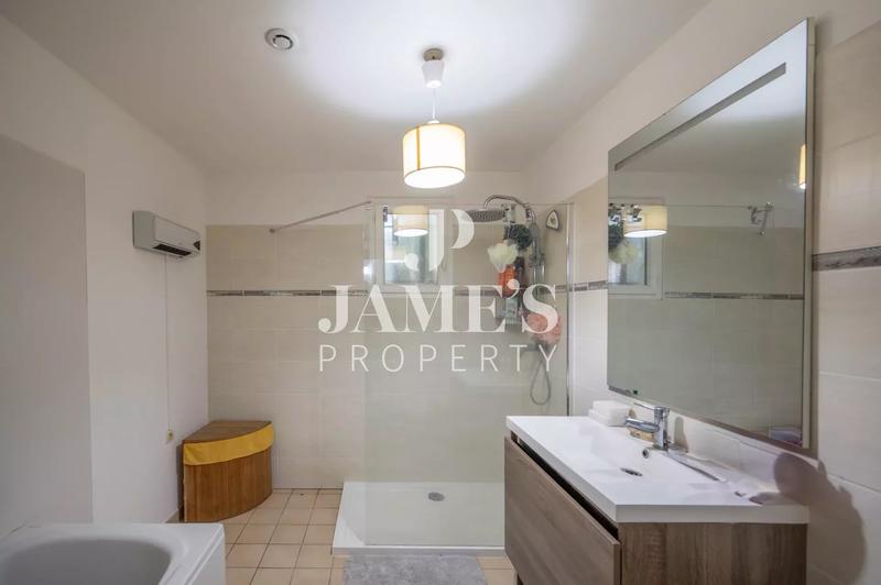 Maison - 119 m² - 4 pièces