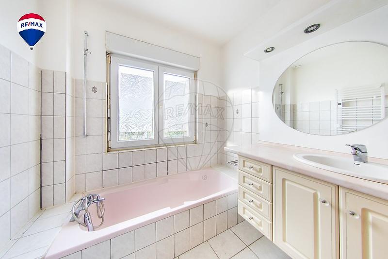 Maison - 109 m² - 6 pièces