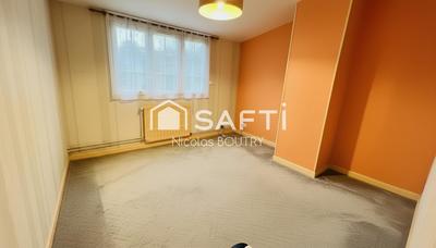 Maison - 79 m² - 5 pièces