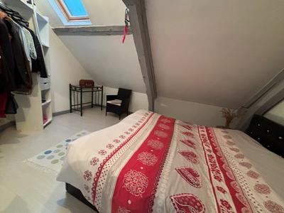 Maison - 260 m² - 20 pièces