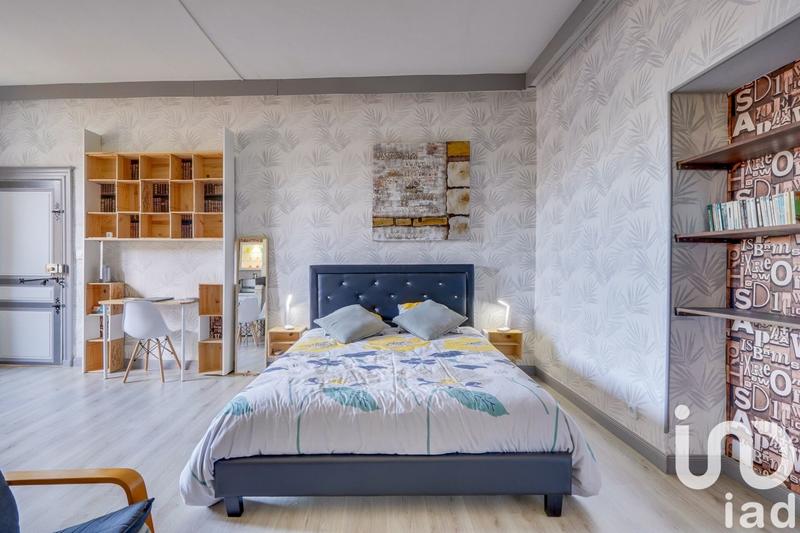 Maison - 362 m² - 15 pièces