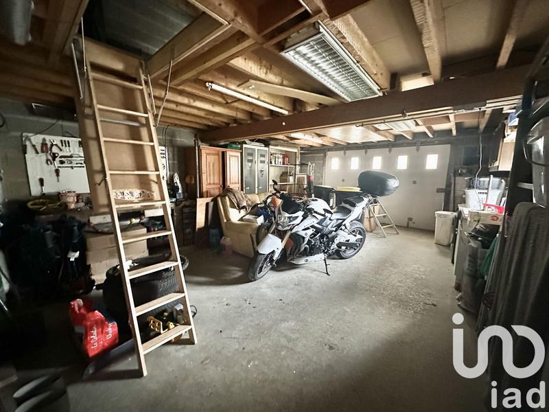 Maison - 95 m² - 4 pièces