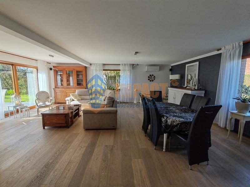 Pavillon - 151 m² - 5 pièces