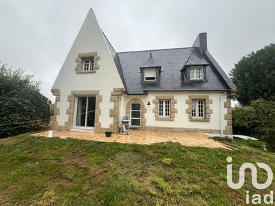Maison - 152 m² - 8 pièces