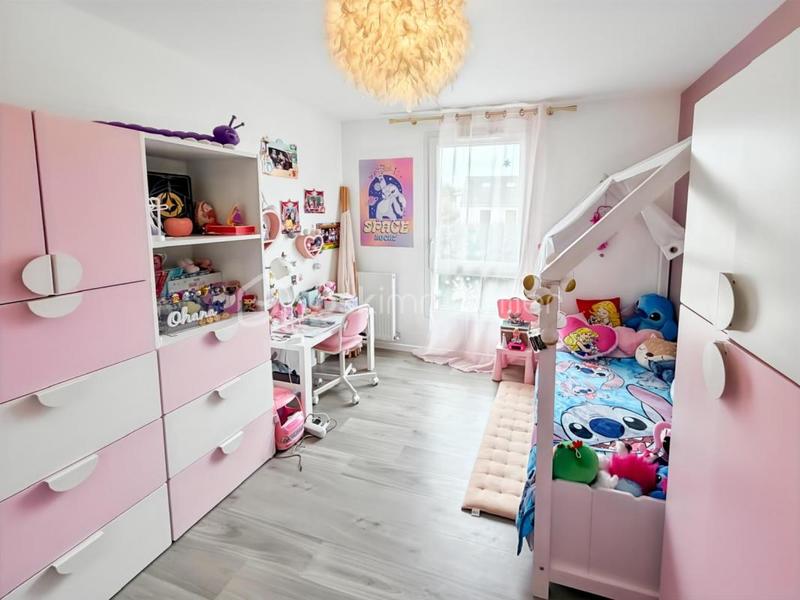 Maison traditionnelle - 79 m² - 4 pièces