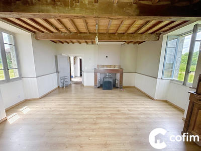 Maison ancienne - 153 m² - 4 pièces