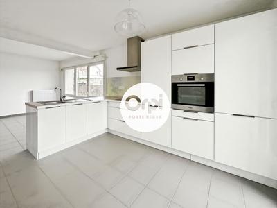 Maison - 72 m² - 3 pièces