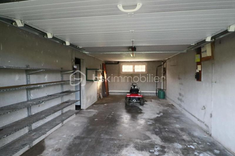 Demeure - 90 m² - 6 pièces