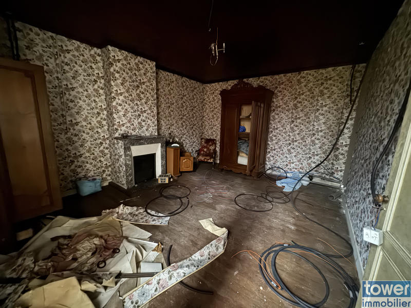 Maison de village - 344 m² - 12 pièces