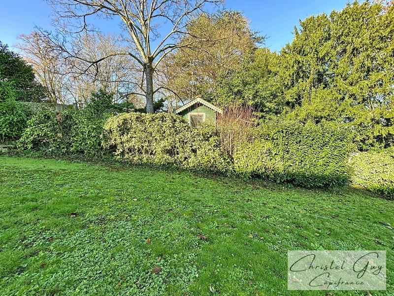 Maison bourgeoise - 337 m² - 10 pièces