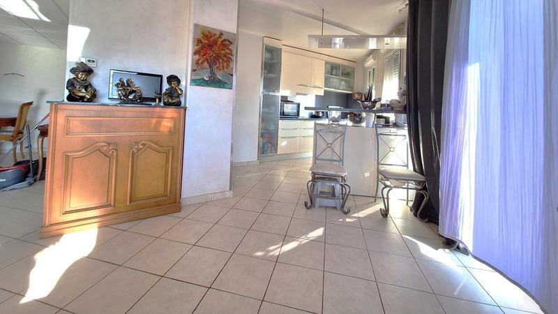 Appartement - 112 m² - 4 pièces