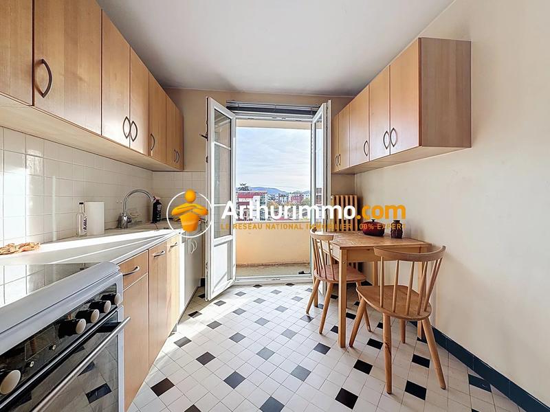 Appartement - 48 m² - 2 pièces