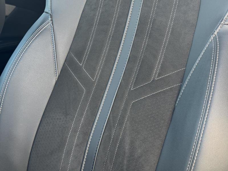 Peugeot 3008 Puretech 130ch s&amp;S Eat8 Gt