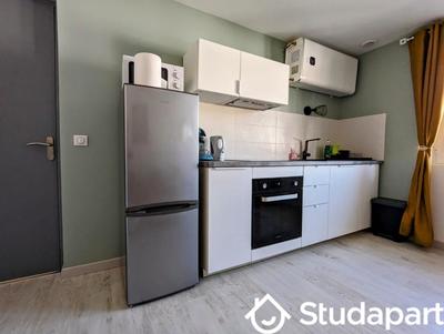 Chambre - 12 m² - 1 pièce