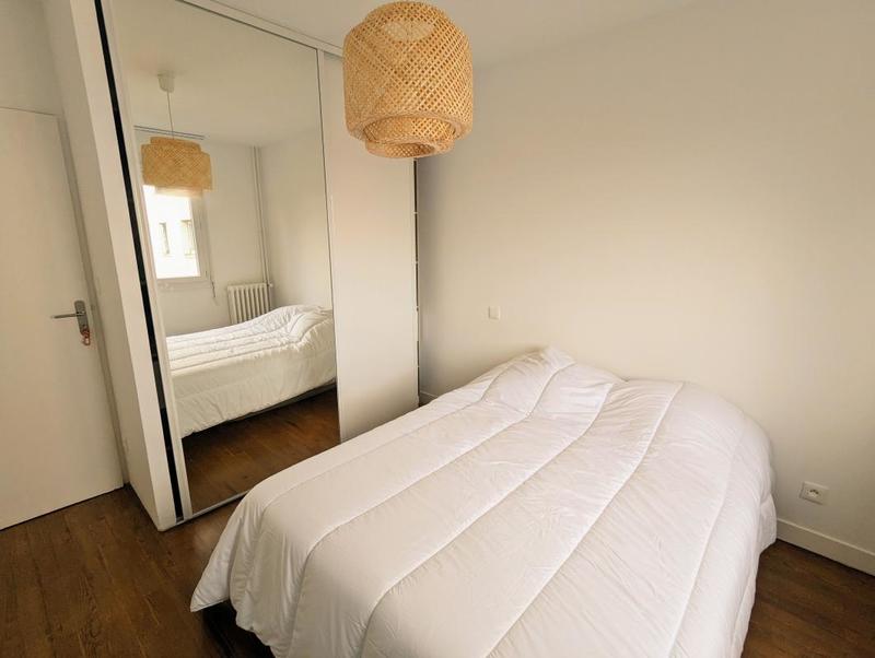 Appartement - 80 m² - 5 pièces