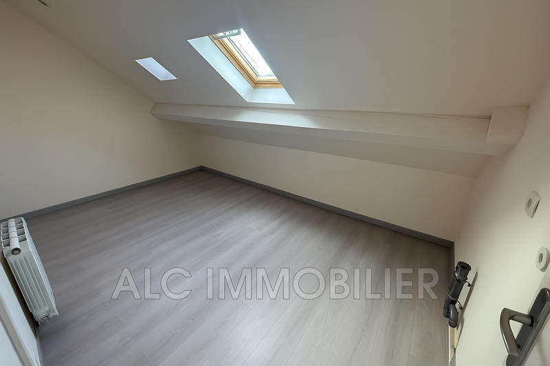 Maison - 124 m² - 8 pièces