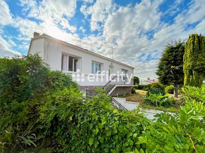 Maison - 107 m² - 5 pièces