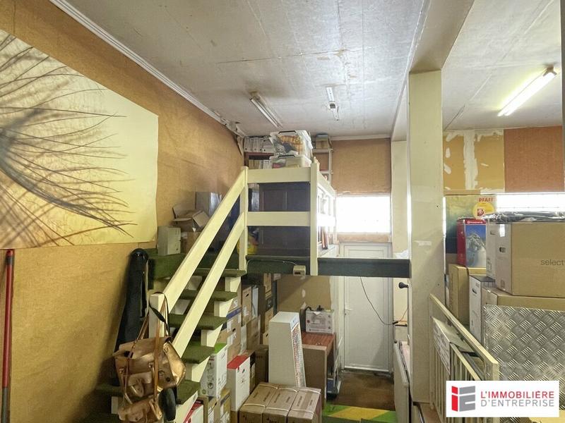 Local commercial - 109 m²