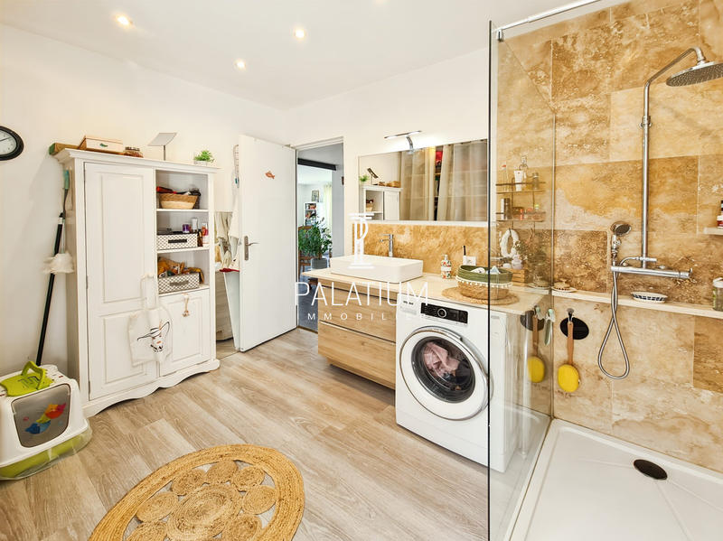 Villa - 170 m² - 6 pièces