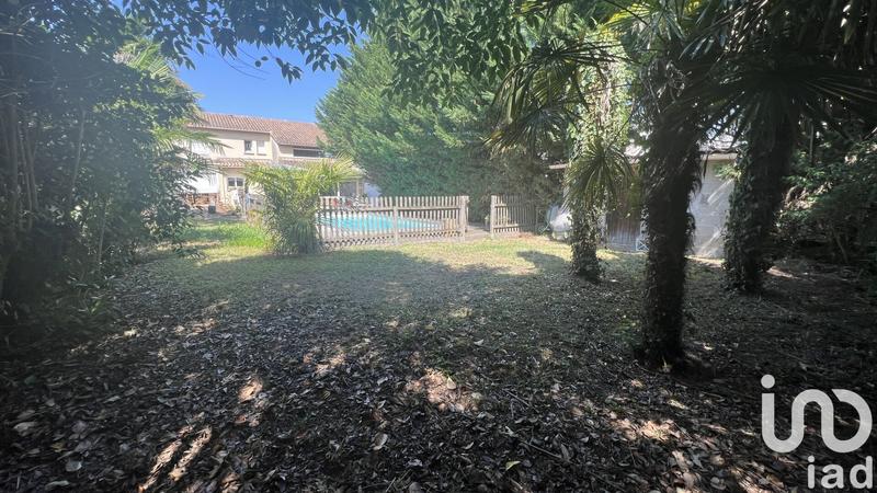 Maison - 182 m² - 8 pièces