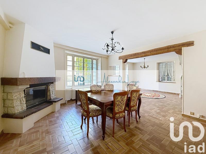 Maison - 160 m² - 7 pièces