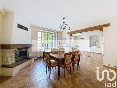 Maison - 160 m² - 7 pièces