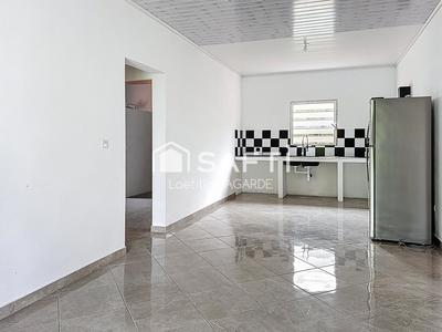 Maison - 83 m² - 4 pièces