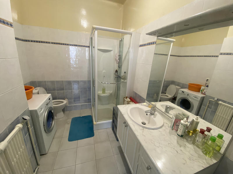 Maison - 310 m² - 5 pièces