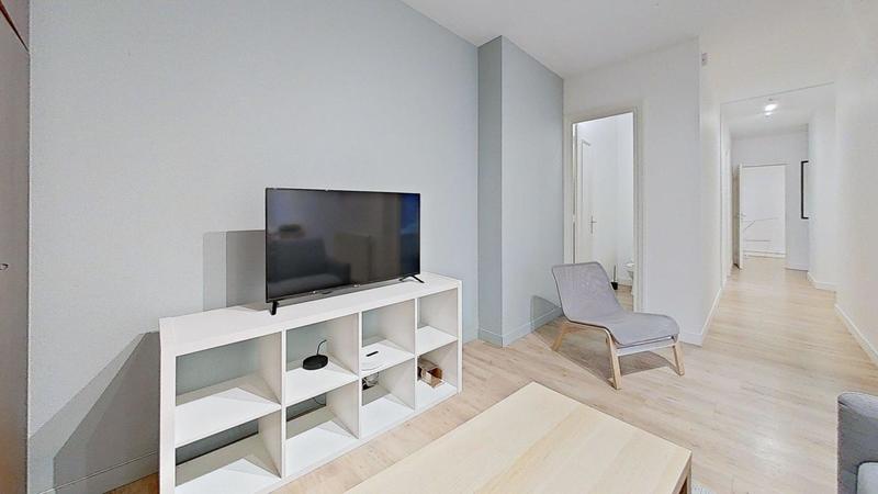 Appartement - 80 m² - 3 pièces