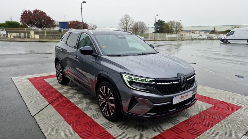 Renault Austral E-Tech Hybrid 200 Iconic