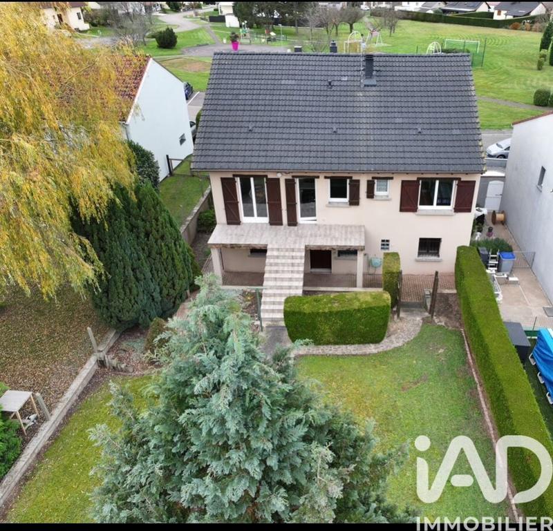 Maison - 113 m² - 5 pièces