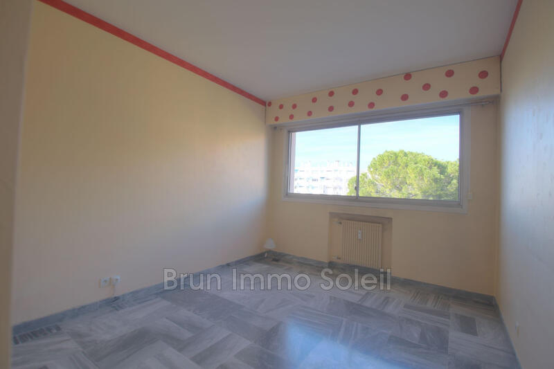 Appartement - 89 m² - 4 pièces