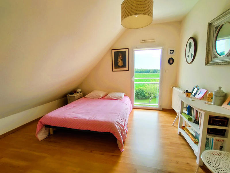 Maison - 200 m² - 7 pièces