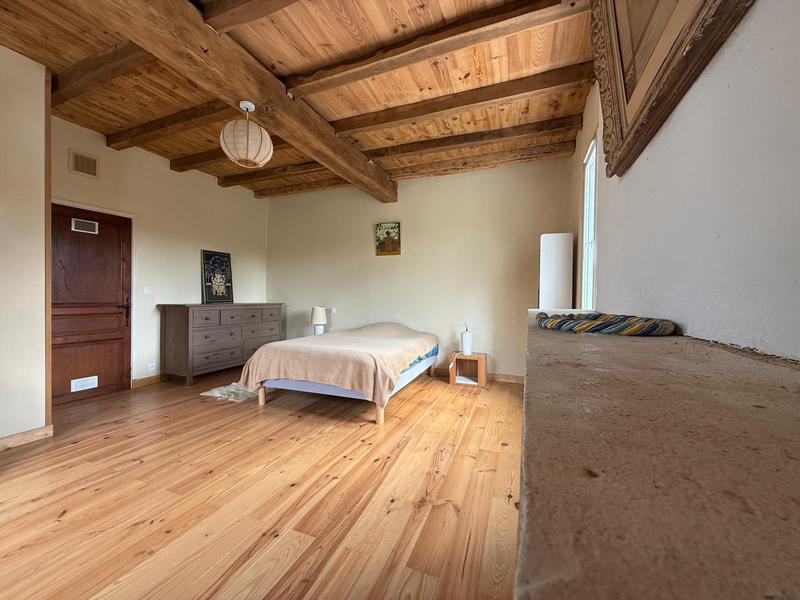 Maison - 177 m² - 5 pièces