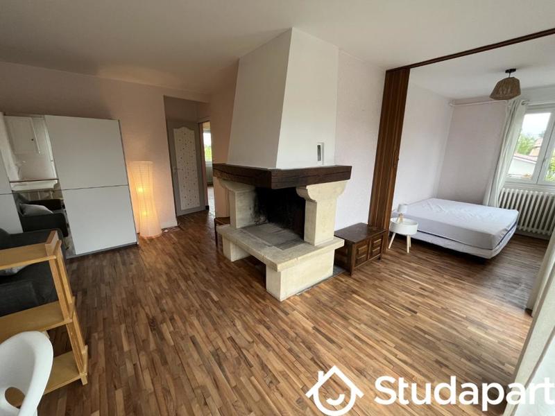 Chambre - 25 m² - 1 pièce