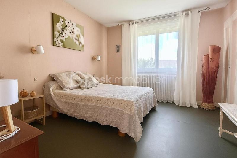 Maison - 125 m² - 5 pièces