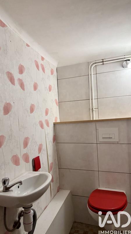 Maison - 300 m² - 13 pièces