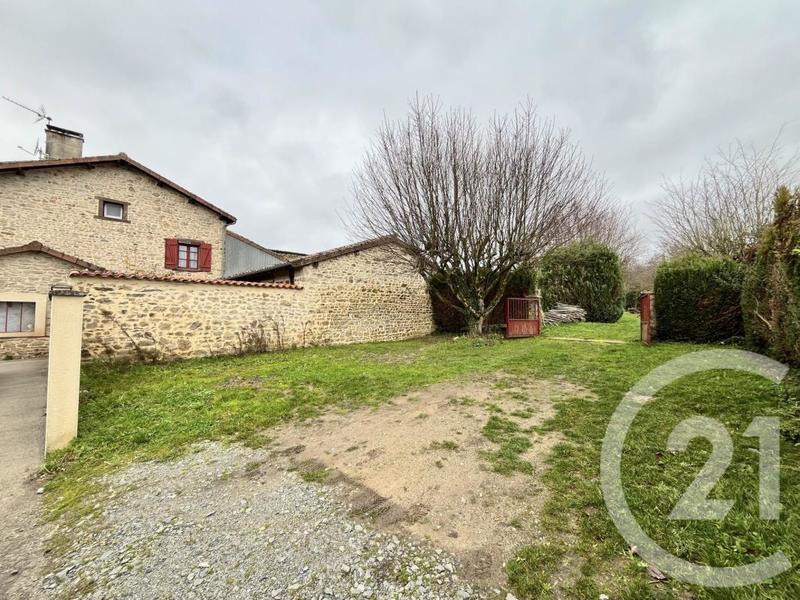 Maison en pierre - 101 m² - 5 pièces